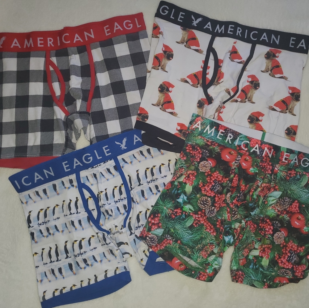 Mens extra small American eagle boxer briefs.